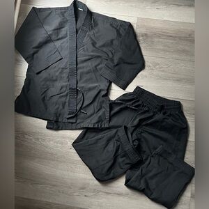 Kids size 0 black gi uniform set for taekwondo, karate, martial arts